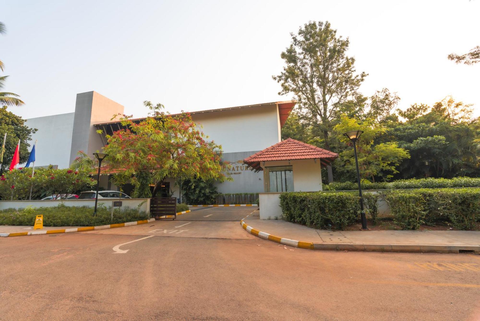 Devanahalli Signature Club Resort מראה חיצוני תמונה